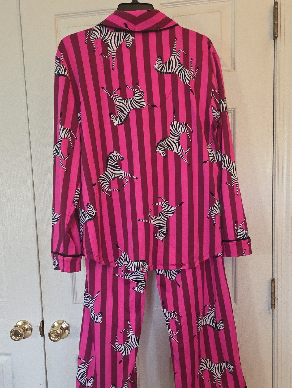 NWOT Room Service PJs - Sz L - Picture 7 of 7